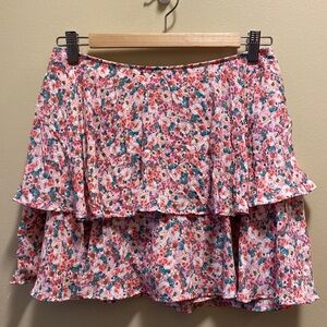 ✨BRAND NEW✨ ZARA PINK FLOWER PRINT SKORT